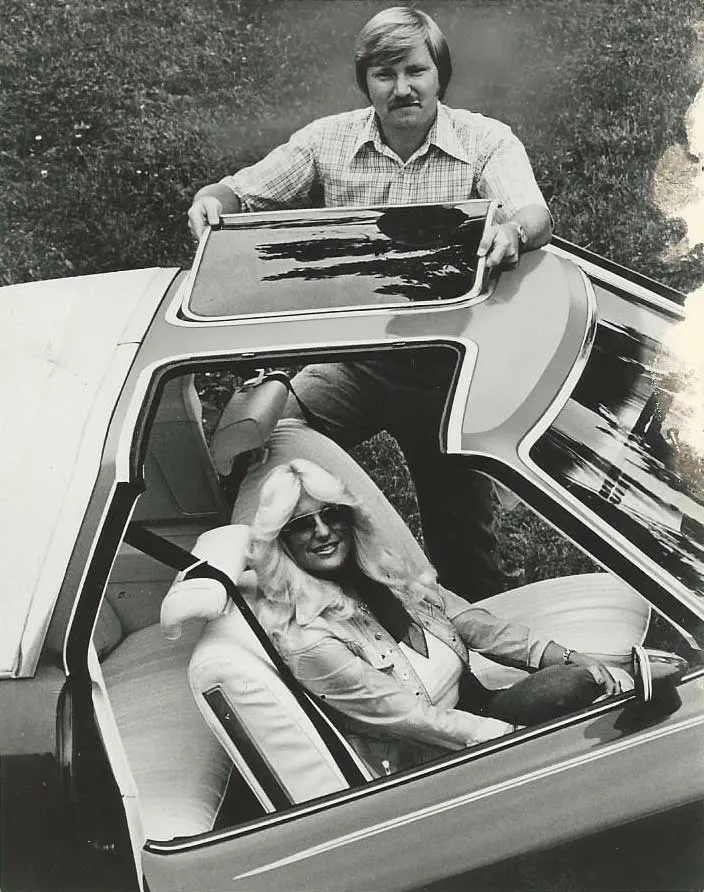 Custom ‘T’ roof.